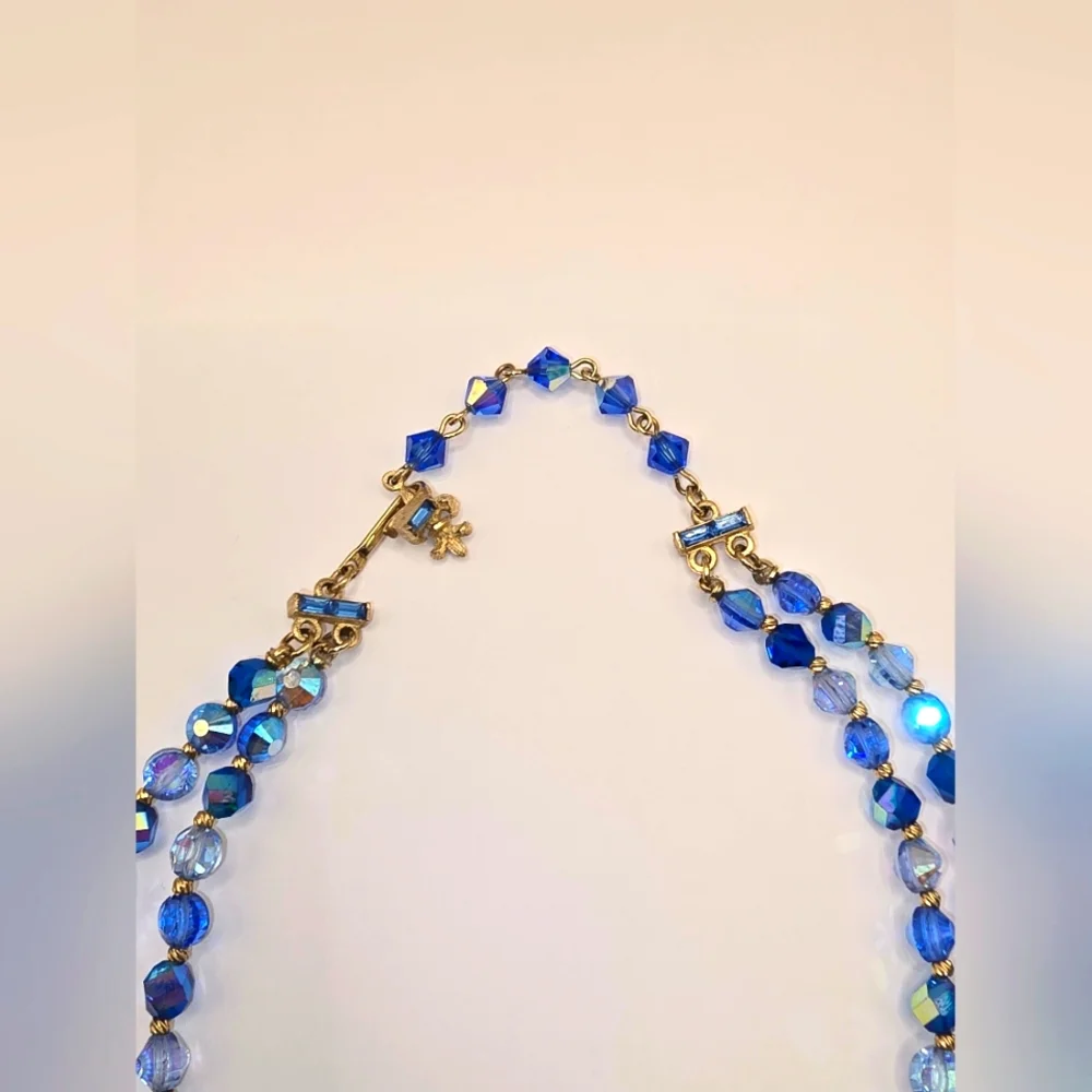 Vendome Blue Green Aurora Borealis Crystal Glass 2 Strand Bead Vintage Necklace
